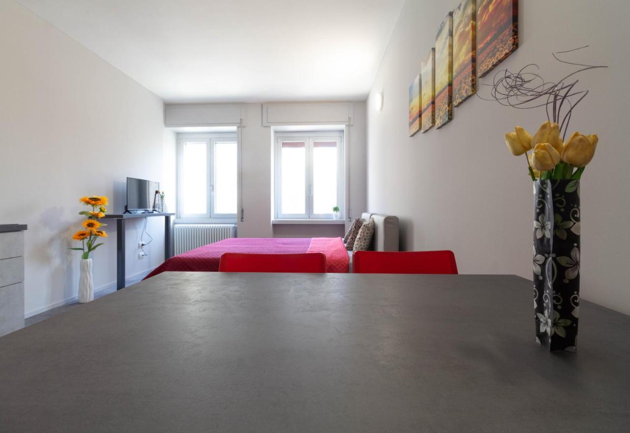 Appartamento Girasole - Affitti Brevi Italia Lecco Exterior foto