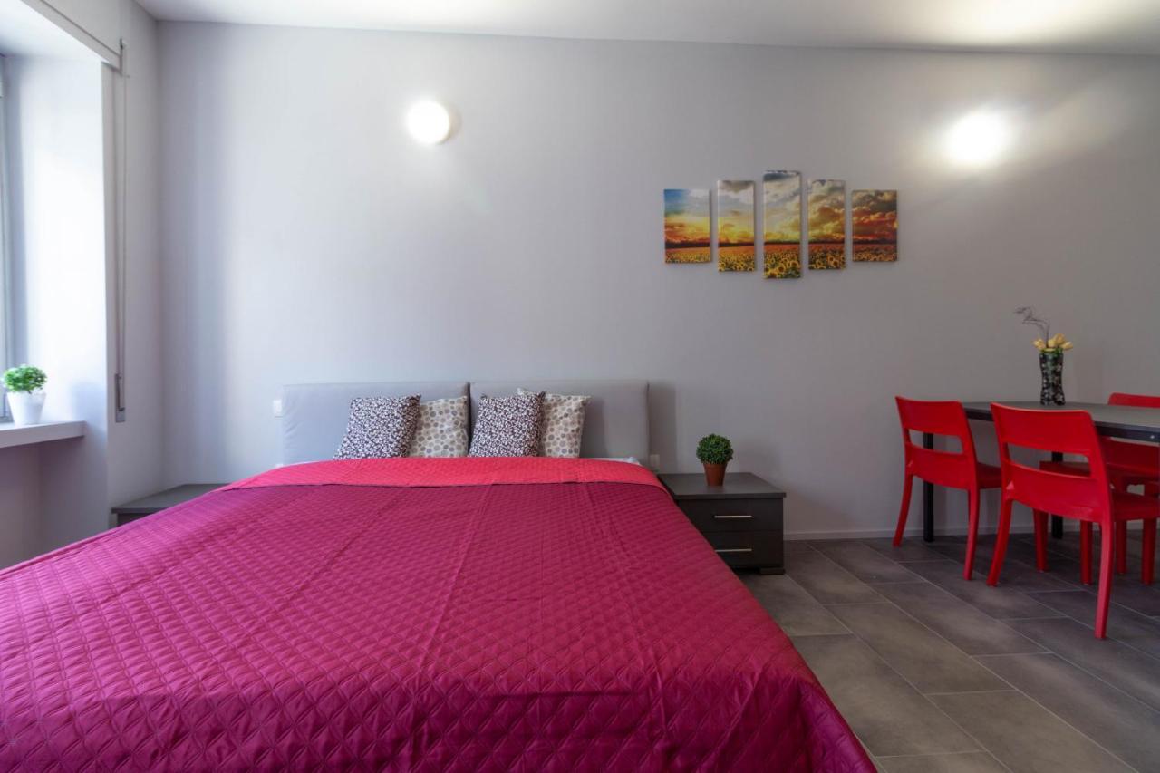 Appartamento Girasole - Affitti Brevi Italia Lecco Exterior foto